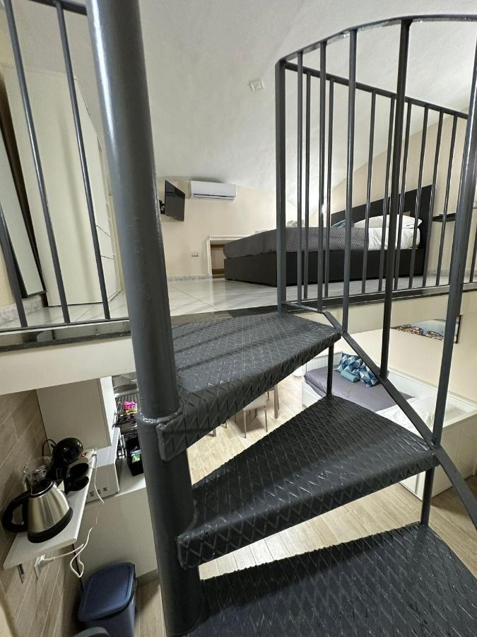 לינה וארוחת בוקר Napoli Centro - La Casa Di Sasa מראה חיצוני תמונה